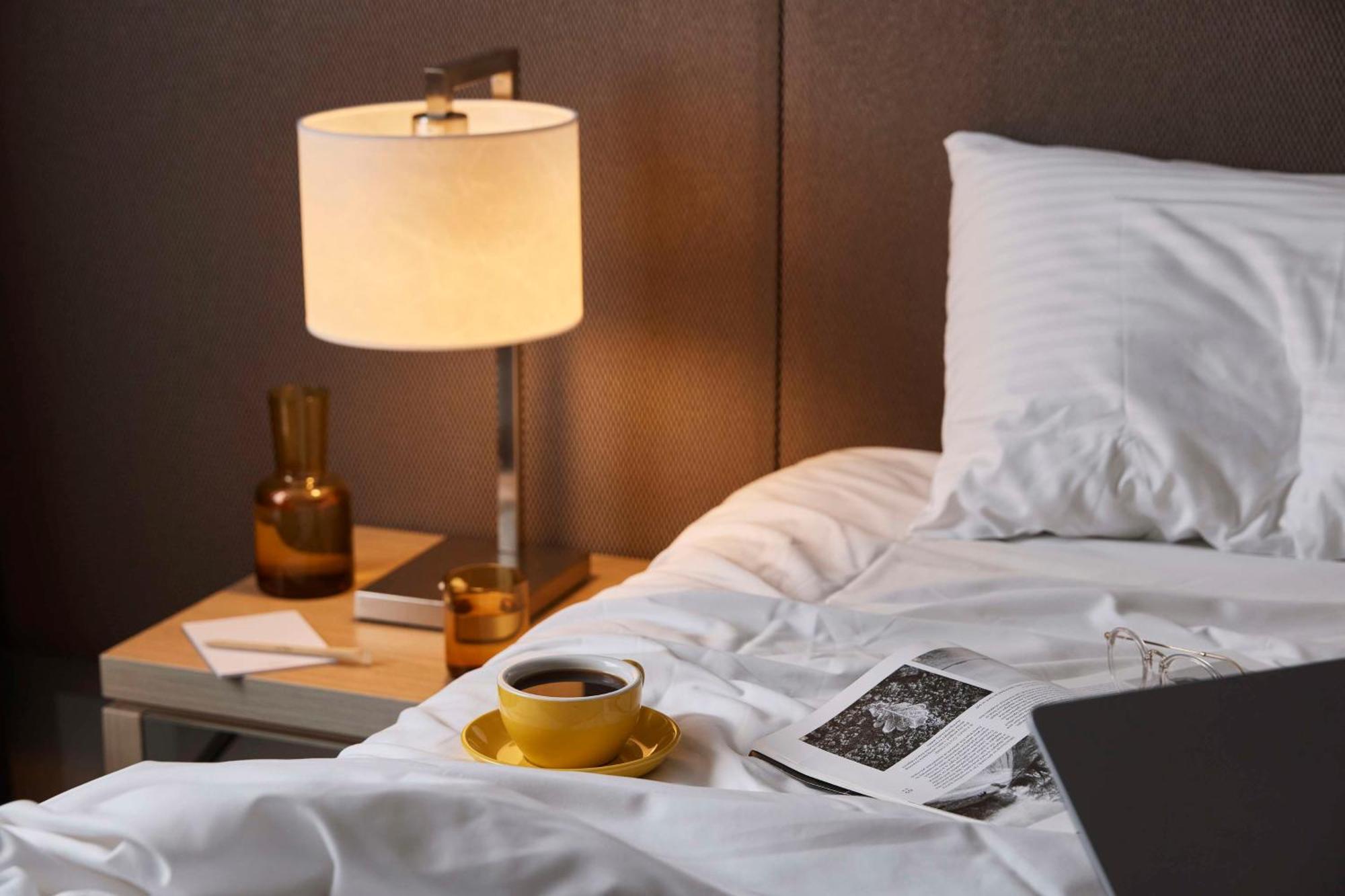 Atura Dandenong Hotel Doveton Bagian luar foto